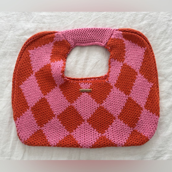 Kopari Pink and Orange Shoulder Bag with Vibrant Geometric Design - Picture 2 of 4